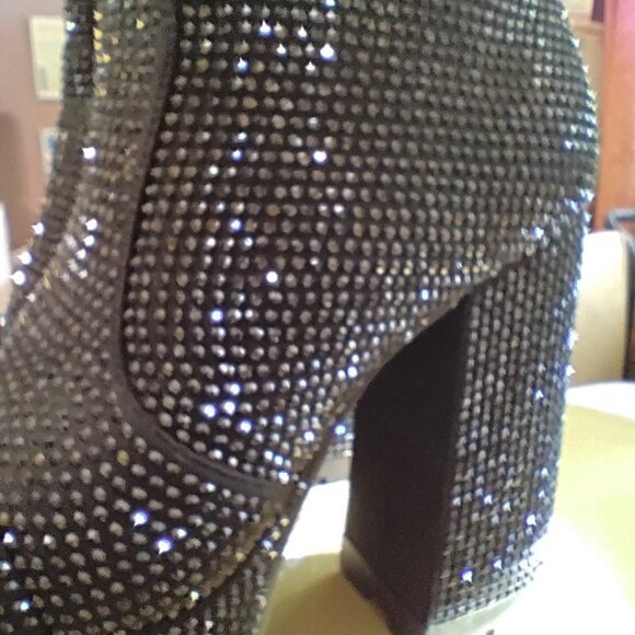 Michael Kors Enya Embellished platform Boot-NEW in box - Picture 4 of 6